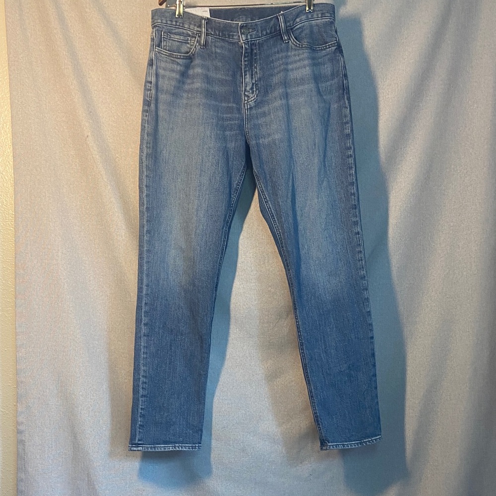 Banana Republic Men's Straight Blue Jeans. Size 35x32